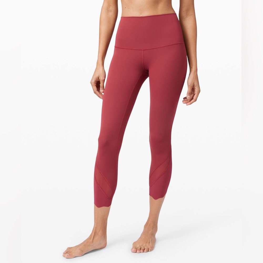 Lululemon Wunder Under Crop High-Rise *Roll Down Scallop Full-On Luxtreme 23"